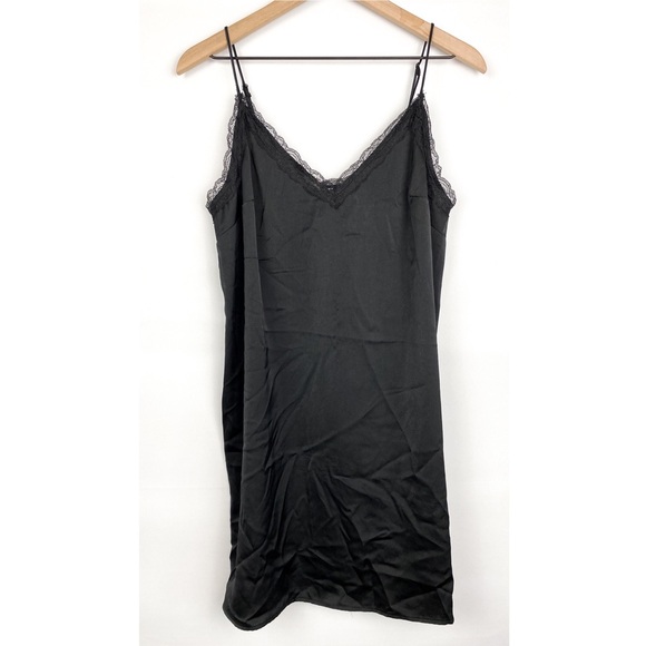 H&M Silky Lace Mini Slip Dress, Black - Size M - Picture 2 of 6